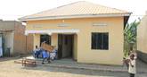 Clinic in Uganda 2013-03-02 14